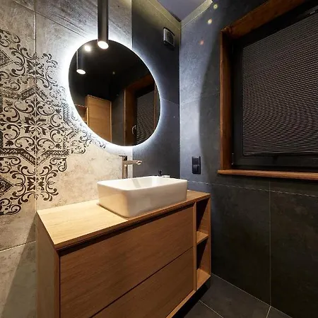 Alpesi faház 1010 M Ząb